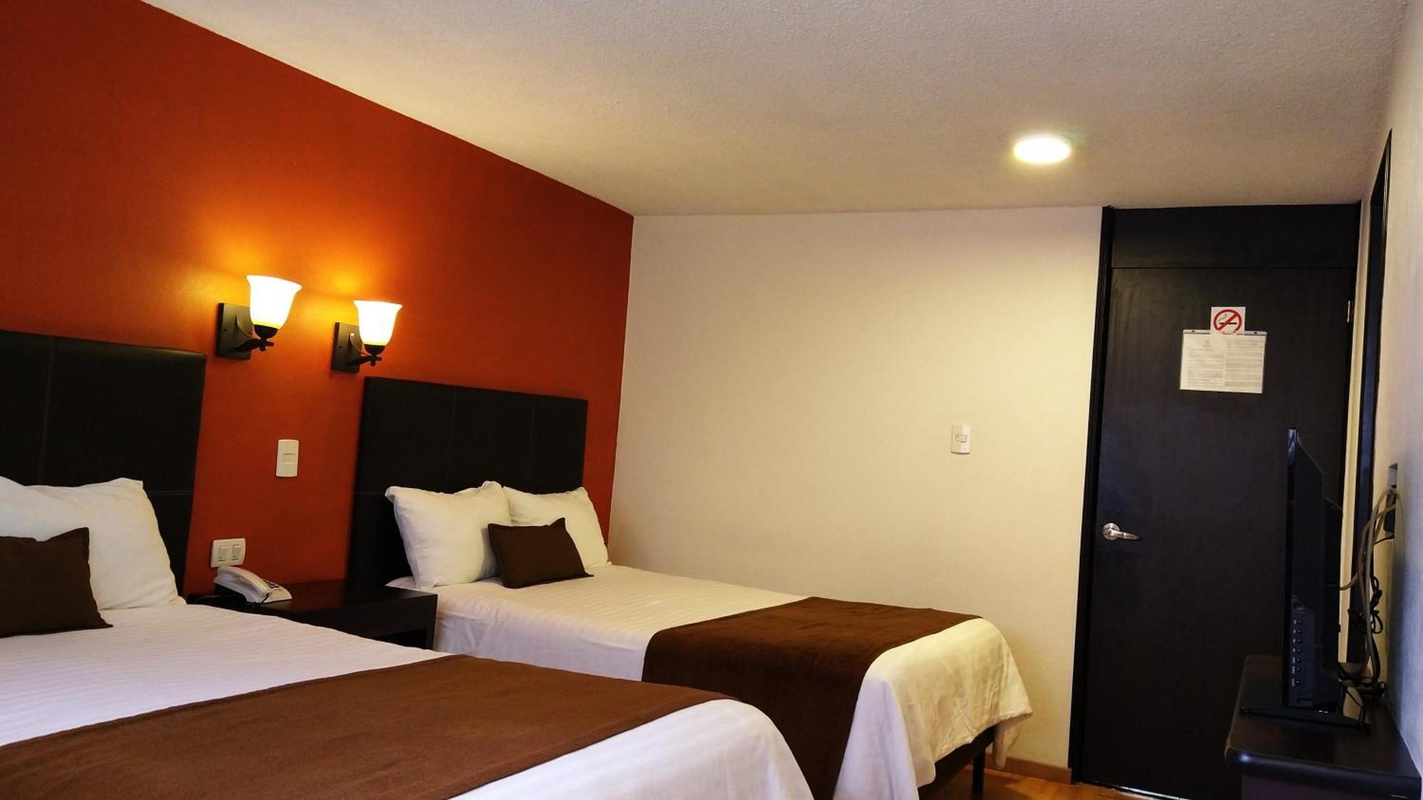 Hotel Plaza Morelos Toluca Kültér fotó